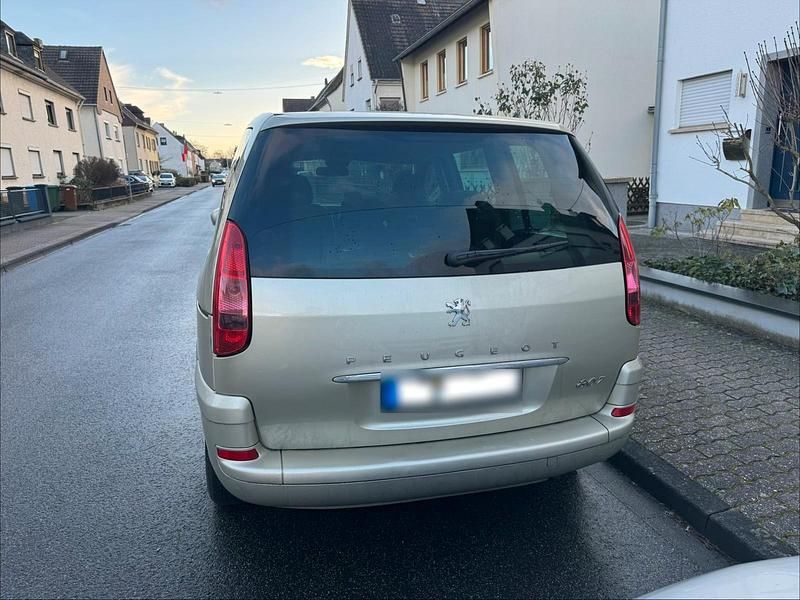 Gebraucht Peugeot 807 128 PS (94 kW) 2006 Van / Kleinbus