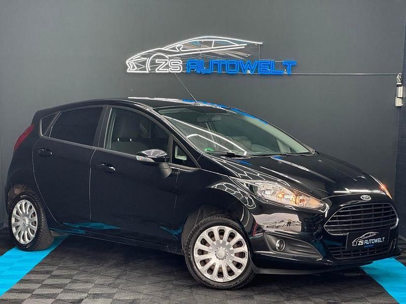 Schwarz Gebraucht 2013 Ford Fiesta Trend Kleinwagen | 4.990 € (Guter Preis) - Bild 1/4