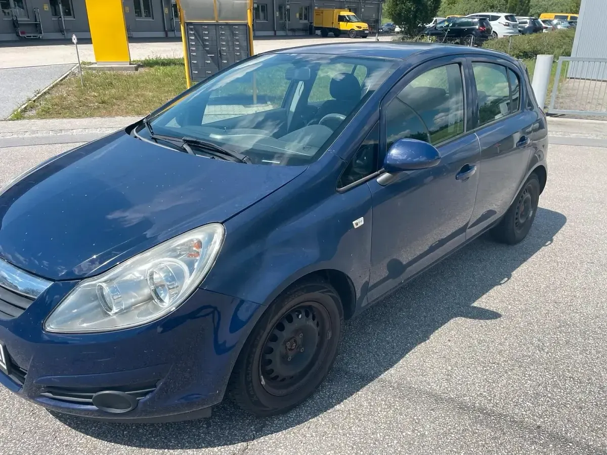 Gebraucht Opel Corsa 65 PS (47 kW) 2008 Blau Kleinwagen