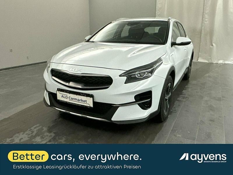 Weiß Gebraucht 2022 Kia XCeed Vision SUV | 16.980 € (Superpreis) - Bild 1/4