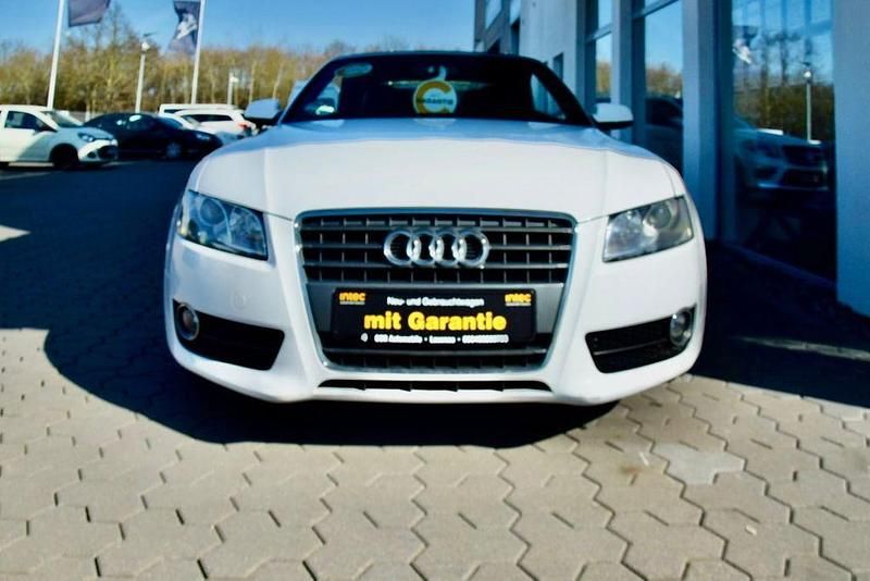 Gebraucht Audi A5 Cabriolet S-Line 160 PS (117 kW) 2010 Weiß Cabrio