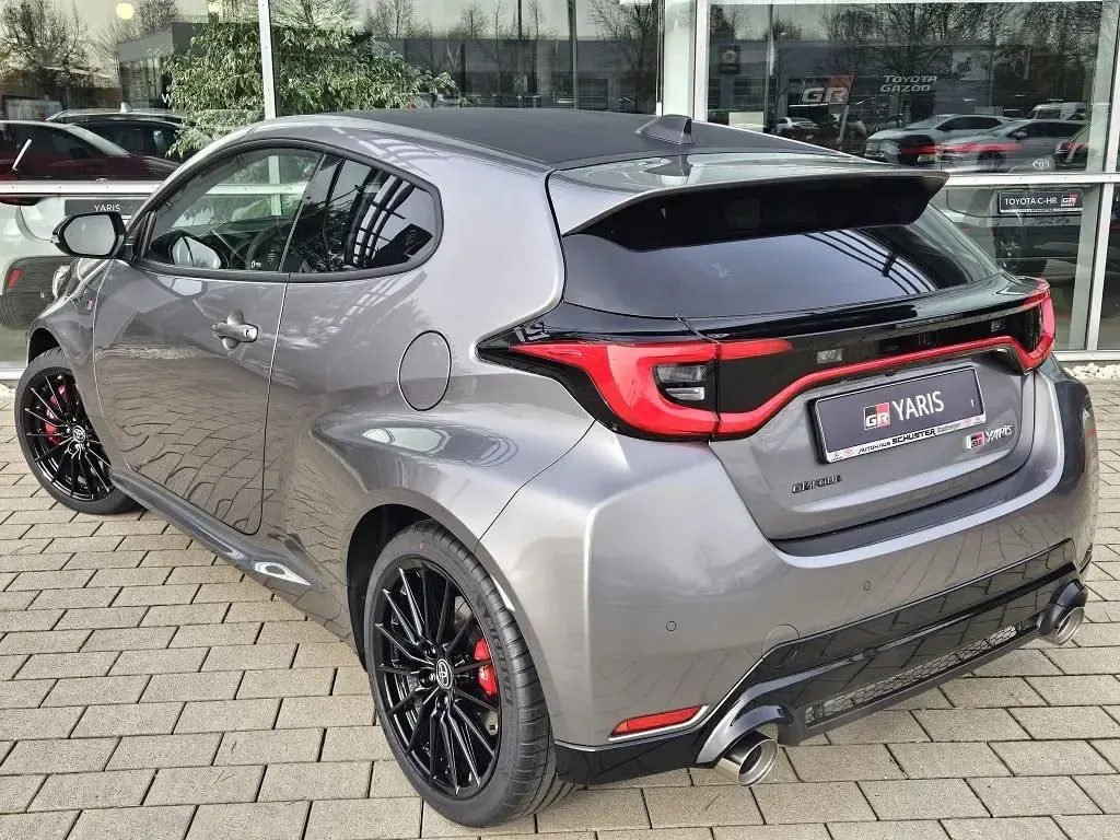 Gebraucht Toyota Yaris 280 PS (205 kW) 2024 Silber Kleinwagen