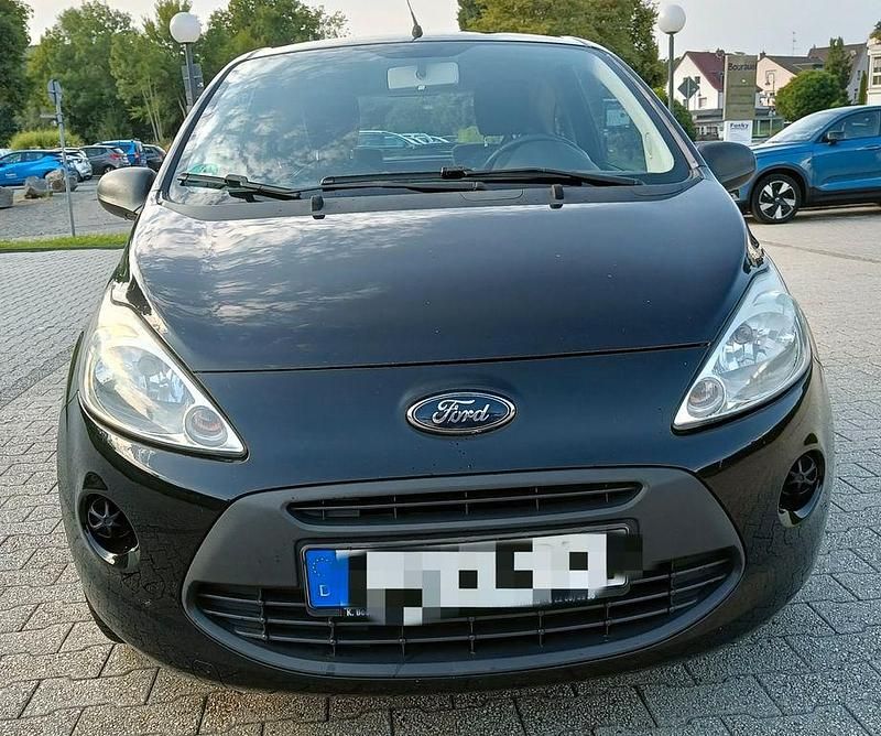 Schwarz Gebraucht 2011 Ford Ka Trend Kleinwagen | 3.500 € (Teuer) - Bild 1/4