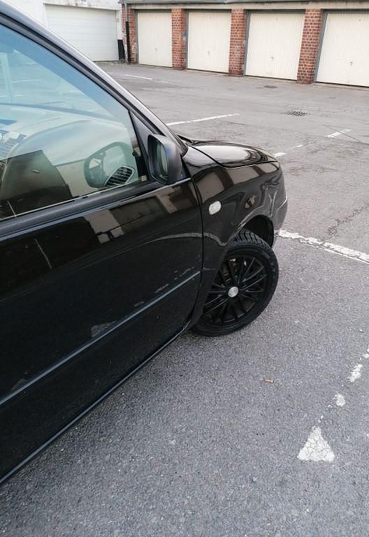 Gebraucht VW Lupo Basis 50 PS (36 kW) 2000 Schwarz Kleinwagen