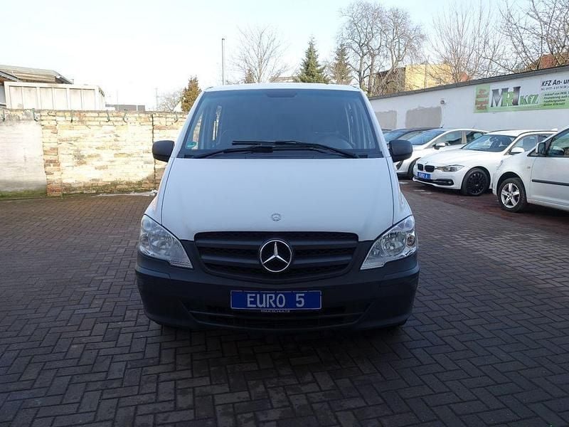 Gebraucht Mercedes Vito 95 PS (69 kW) 2013 Weiß Van
