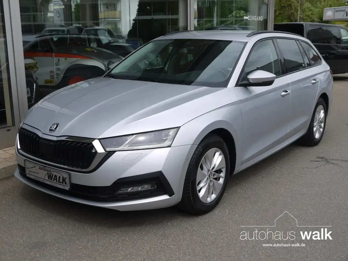 Gebraucht Skoda Octavia Ambition 116 PS (85 kW) 2021 Silber Kombi