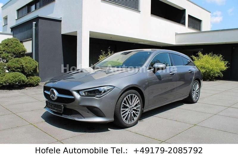 Mountaingrau met. Gebraucht 2019 Mercedes CLA200 Kombi | 22.450 € (Superpreis) - Bild 1/4