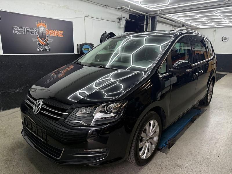 Gebraucht VW Sharan Highline 177 PS (130 kW) 2015 Schwarz Van / Kleinbus