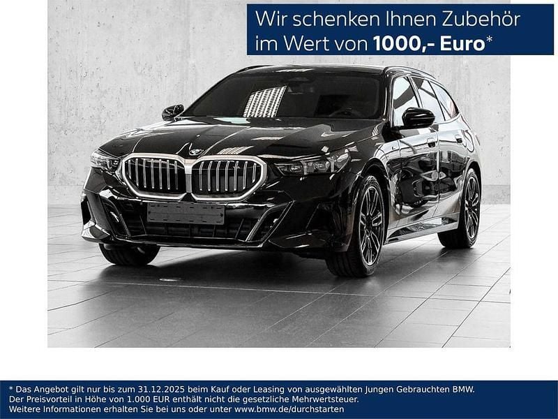 Schwarz Gebraucht 2025 BMW 520 M Sport Kombi | 61.900 € (Fairer Preis) - Bild 1/4
