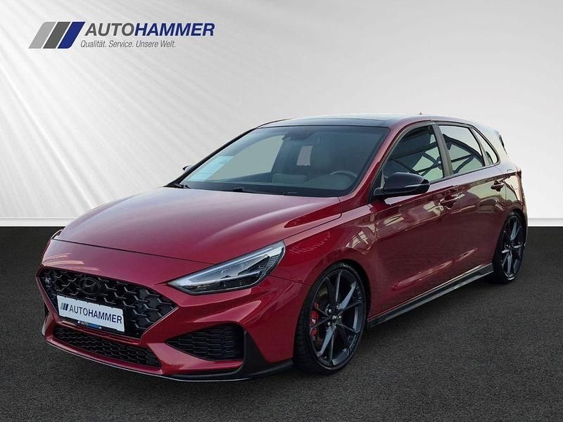 Gebraucht Hyundai i30 Comfort 280 PS (205 kW) 2022 Rot Limousine