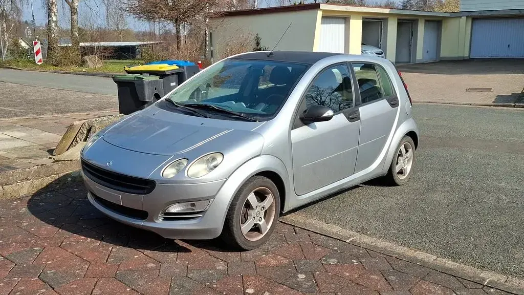 Usata Smart ForFour 75 CV (55 kW) 2006 Argento Utilitaria