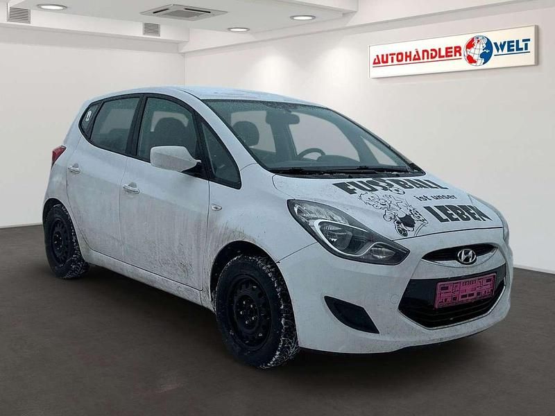 Gebraucht Hyundai ix20 Edition 90 PS (66 kW) 2014 Weiß Kleinwagen