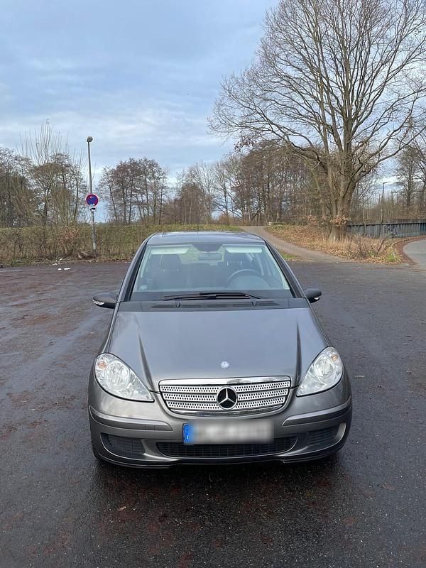 Grau Gebraucht 2008 Mercedes A150 Kleinwagen | 2.450 € (Guter Preis) - Bild 1/4