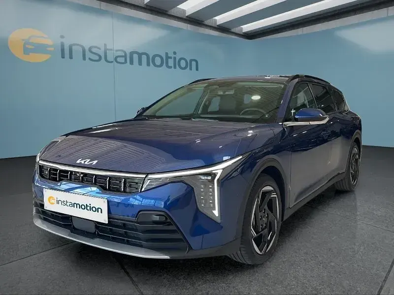 Neu Kia K4 150 PS (110 kW) 2026 Blau Kombi