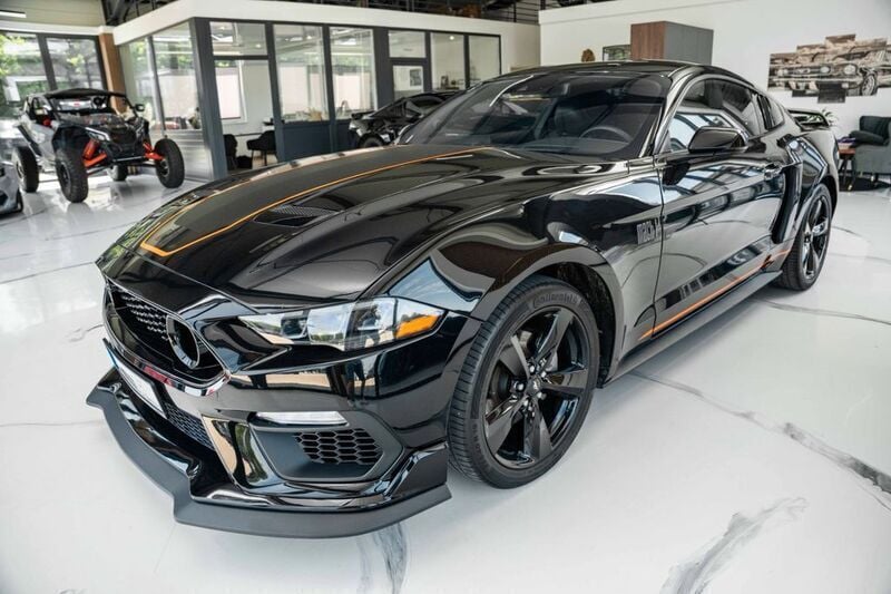 Schwarz Gebraucht 2022 Ford Mustang Premium Coupé | 33.990 € (Fairer Preis) - Bild 1/4