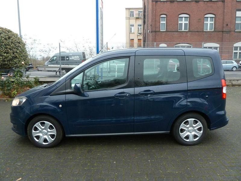 Gebraucht Ford Tourneo Courier Trend 101 PS (74 kW) 2017 Blau Van / Kleinbus