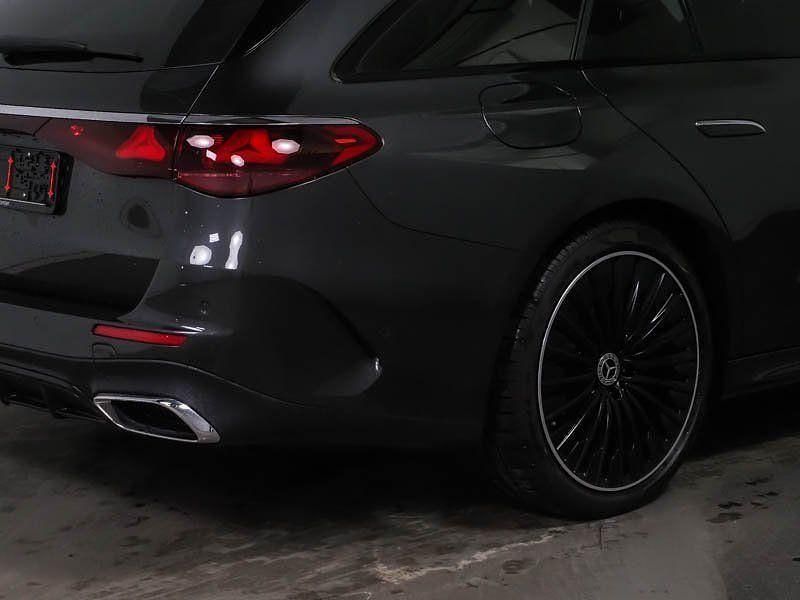 Gebraucht Mercedes E220 AMG 197 PS (144 kW) 2024 Grau Limousine