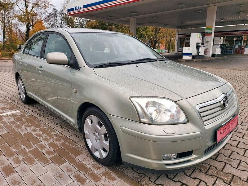 Grau Gebraucht 2004 Toyota Avensis Limousine | 3.999 € (Fairer Preis) - Bild 1/4