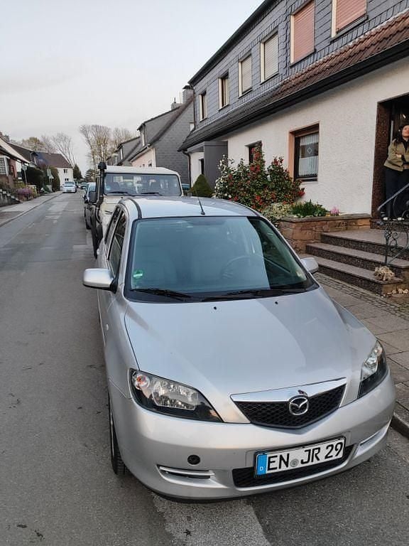 Gebraucht Mazda 2 Active 80 PS (58 kW) 2004 Grau Kleinwagen