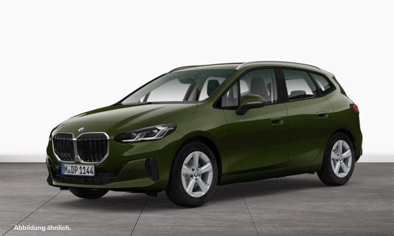 Grün Gebraucht 2024 BMW 216 Active Tourer Luxury Line Van / Kleinbus | 29.480 € (Teuer) - Bild 1/3