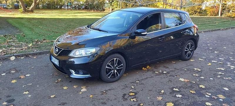 Gebraucht Nissan Pulsar Acenta 116 PS (85 kW) 2016 Schwarz Kleinwagen