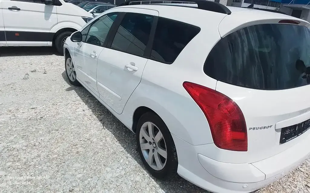 Gebraucht Peugeot 308 SW Active 120 PS (88 kW) 2011 Weiß Kombi