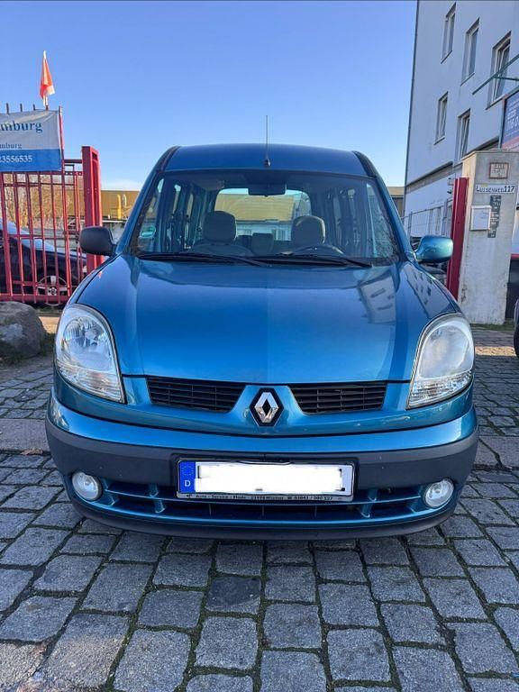 Grün Gebraucht 2004 Renault Kangoo Van / Kleinbus | 2.690 € (Superpreis) - Bild 1/4