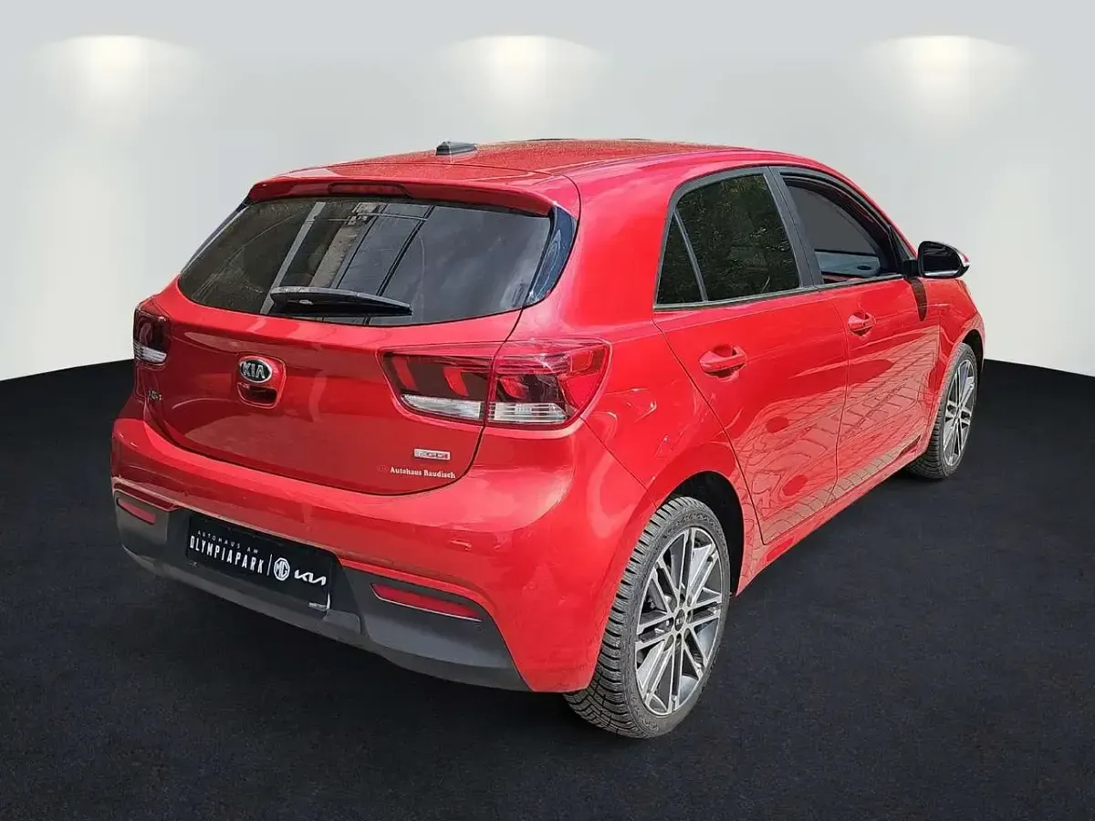 Gebraucht Kia Rio Platinum Edition 120 PS (88 kW) 2018 Rot Kleinwagen
