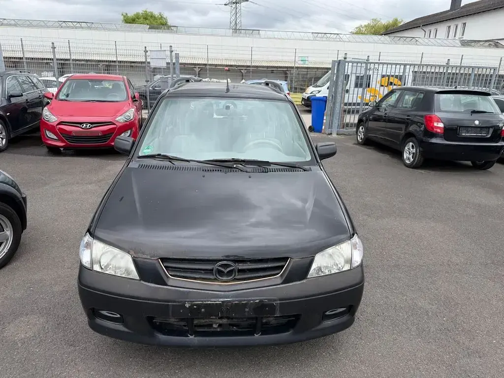 Gebraucht Mazda Demio 63 PS (46 kW) 2001 Schwarz Kleinwagen