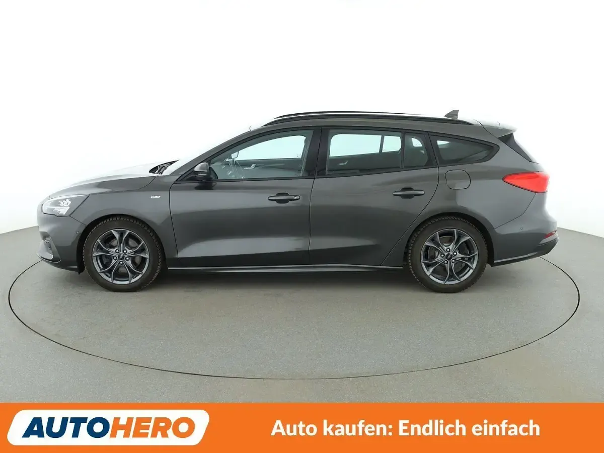 Gebraucht Ford Focus ST-Line 150 PS (110 kW) 2020 Grau Kombi