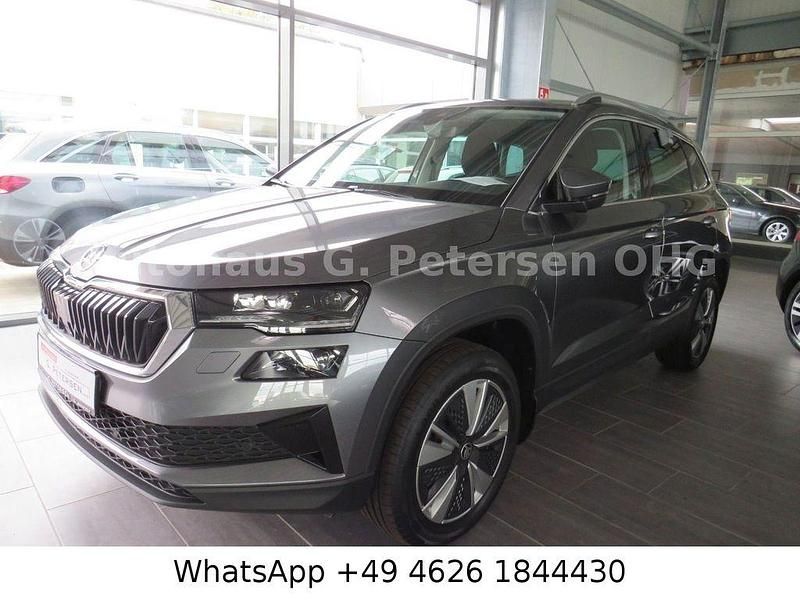 Grau Gebraucht 2024 Skoda Karoq Style SUV | 32.900 € (Fairer Preis) - Bild 1/4
