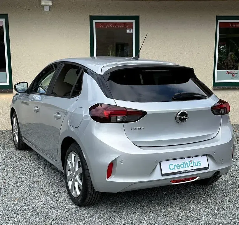 Gebraucht Opel Corsa Edition 75 PS (55 kW) 2022 Aluminium silb/kristall silb Kleinwagen