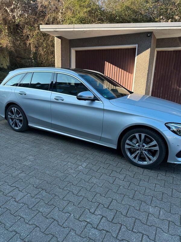 Silber Gebraucht 2016 Mercedes C400 AMG Kombi | 19.999 € (Guter Preis) - Bild 1/4