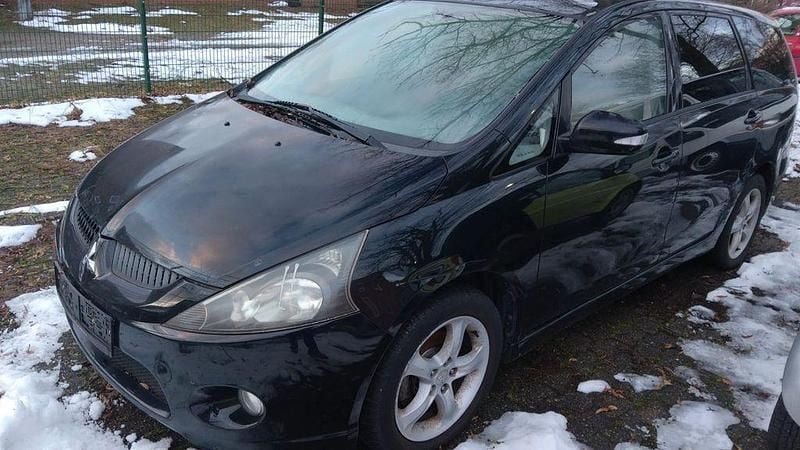 Schwarz Gebraucht 2004 Mitsubishi Grandis Intense Van / Kleinbus | 999 € (Superpreis) - Bild 1/1