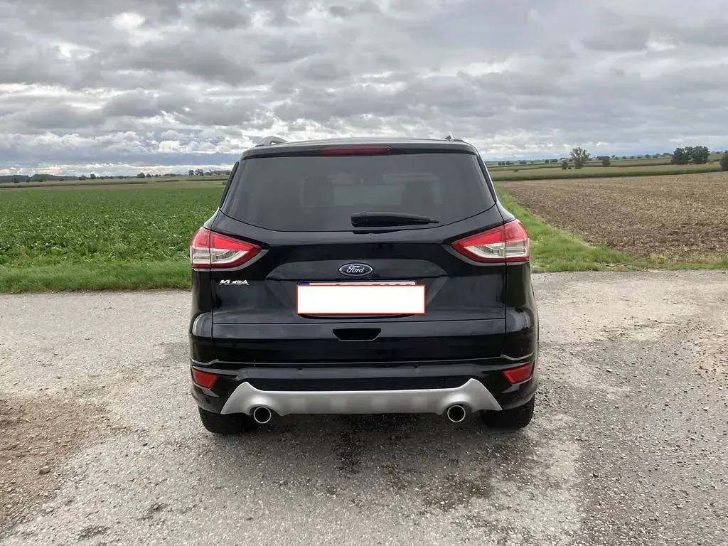 Gebraucht Ford Kuga Titanium 179 PS (131 kW) 2016 Schwarz SUV