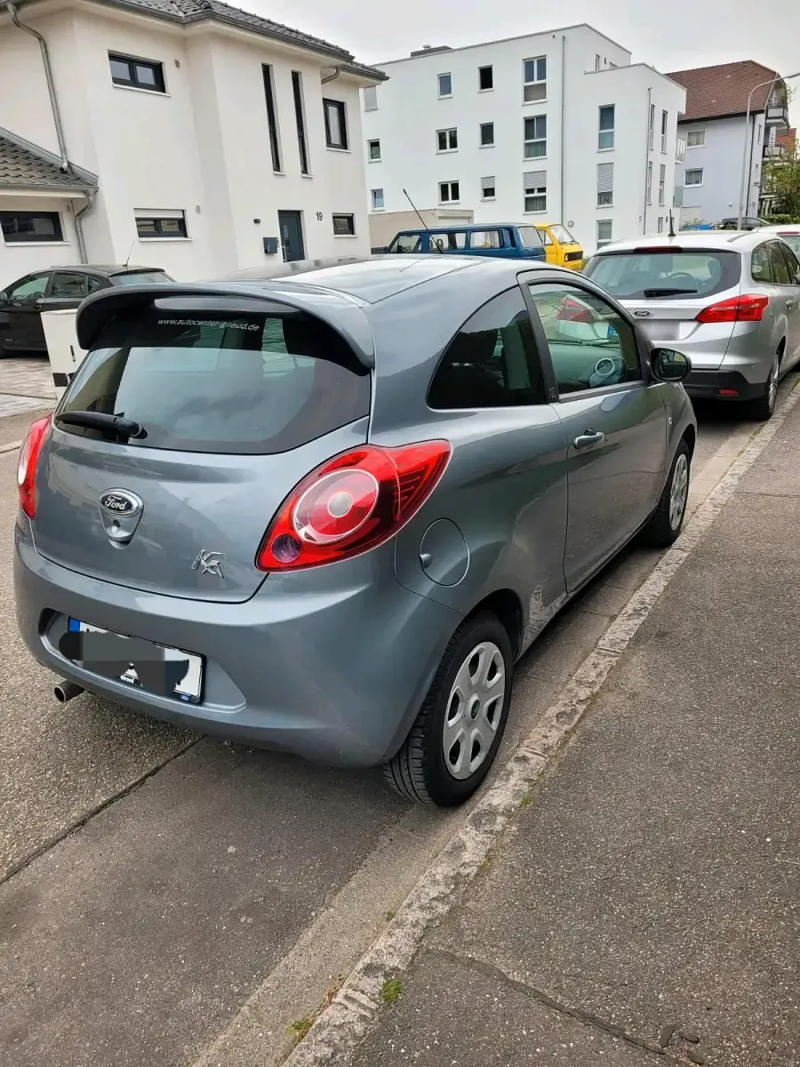 Gebraucht Ford Ka 69 PS (50 kW) 2009 Grau Kleinwagen