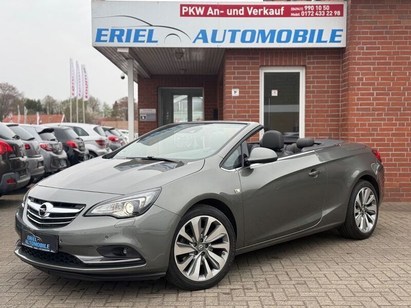 Grau Gebraucht 2018 Opel Cascada Ultimate Cabrio | 16.690 € (Fairer Preis) - Bild 1/4