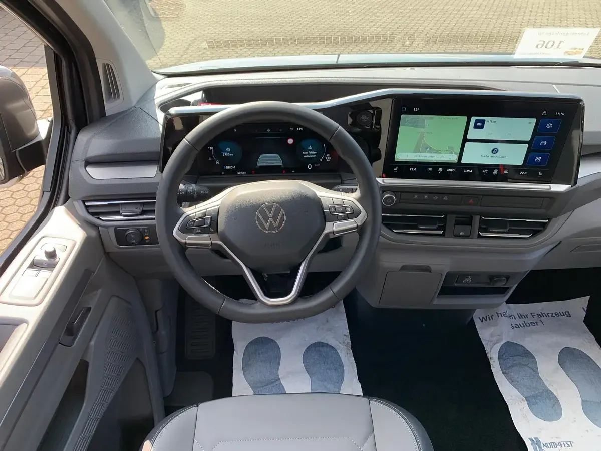 Nowe VW Caravelle Style 150 KM (110 kW) 2026 Szary Van