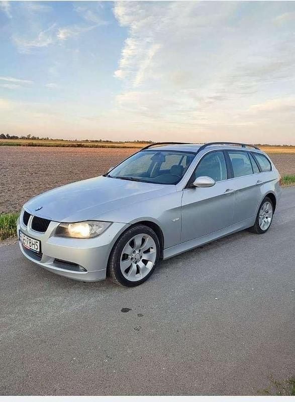 Gebraucht BMW 330 231 PS (169 kW) 2005 Kombi