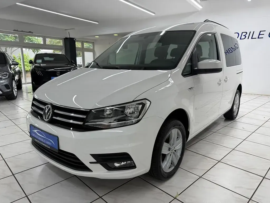 Gebraucht VW Caddy Comfortline 131 PS (96 kW) 2020 Weiß Van / Kleinbus