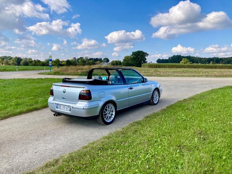 Gebraucht VW Golf Cabriolet Highline 90 PS (66 kW) 2001 Silber Cabrio