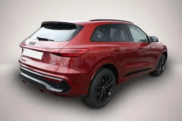 Neu Audi Q5 S-Line 204 PS (150 kW) 2026 Manufacturer SUV