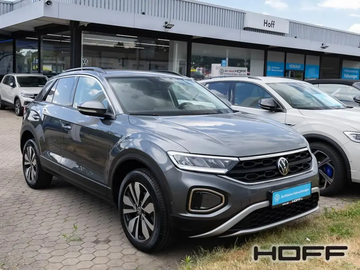 Gebraucht VW T-Roc Move 150 PS (110 kW) 2023 Grau SUV