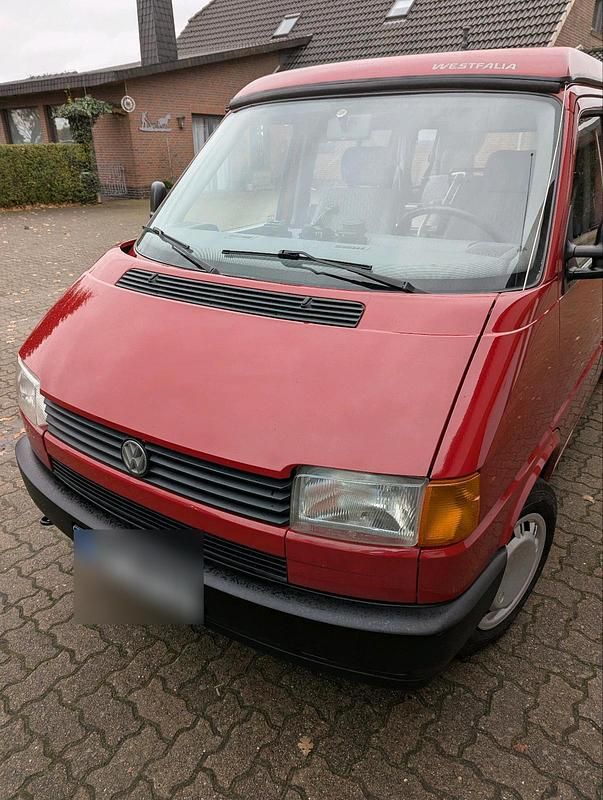 Używany VW T4 78 KM (57 kW) 1994 Czerwony Van