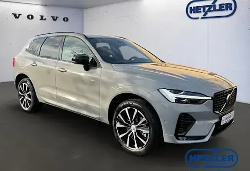 Usata Volvo XC60 Plus 250 CV (183 kW) 2025 Grigio SUV