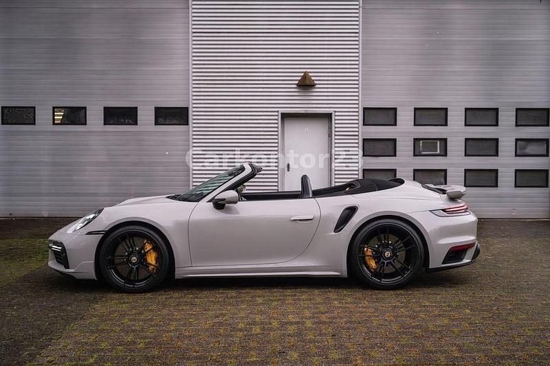 Gebraucht Porsche 992 650 PS (478 kW) 2021 Grau Cabrio