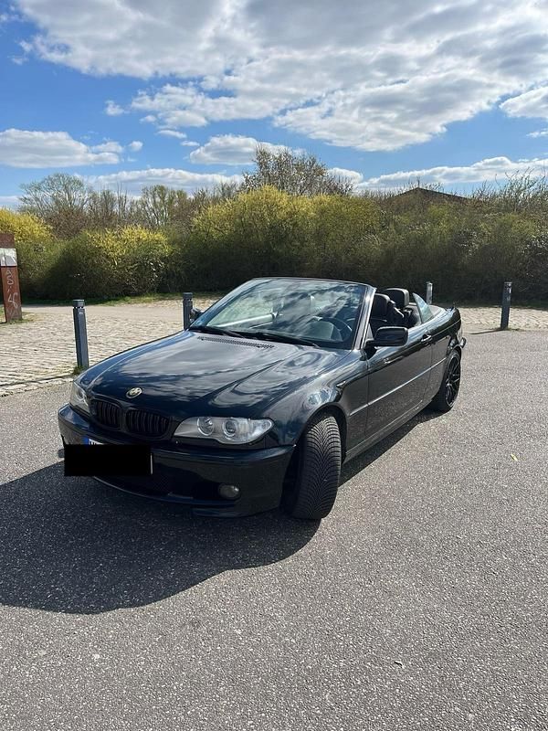 Schwarz Gebraucht 2004 BMW 318 Cabriolet Cabrio | 6.000 € (Fairer Preis) - Bild 1/4
