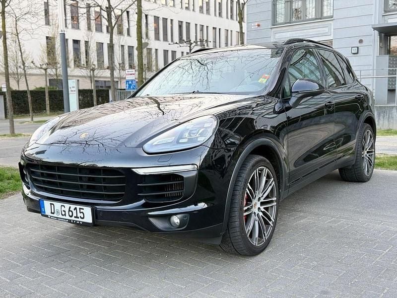 Gebraucht Porsche Cayenne 262 PS (192 kW) 2014 Schwarz SUV