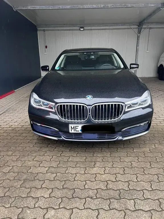Brugt BMW 730 Performance 265 HK (194 kW) 2017 Sort Sedan