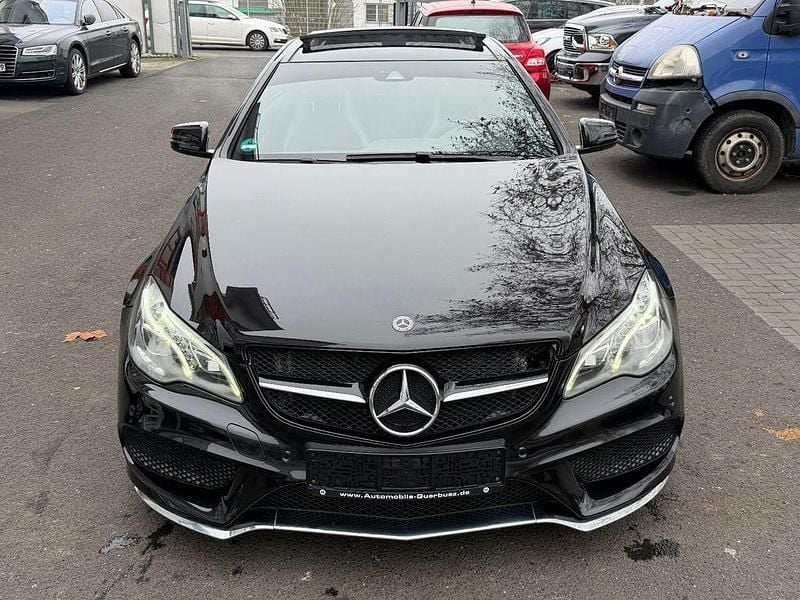 Gebraucht Mercedes E500 AMG line 408 PS (300 kW) 2013 Schwarz Coupé